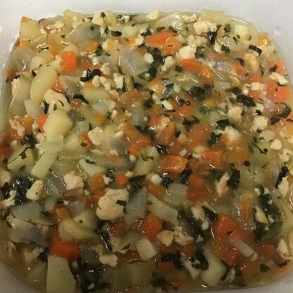 小松菜も入れて作りました。食べてくれるかドキドキです。